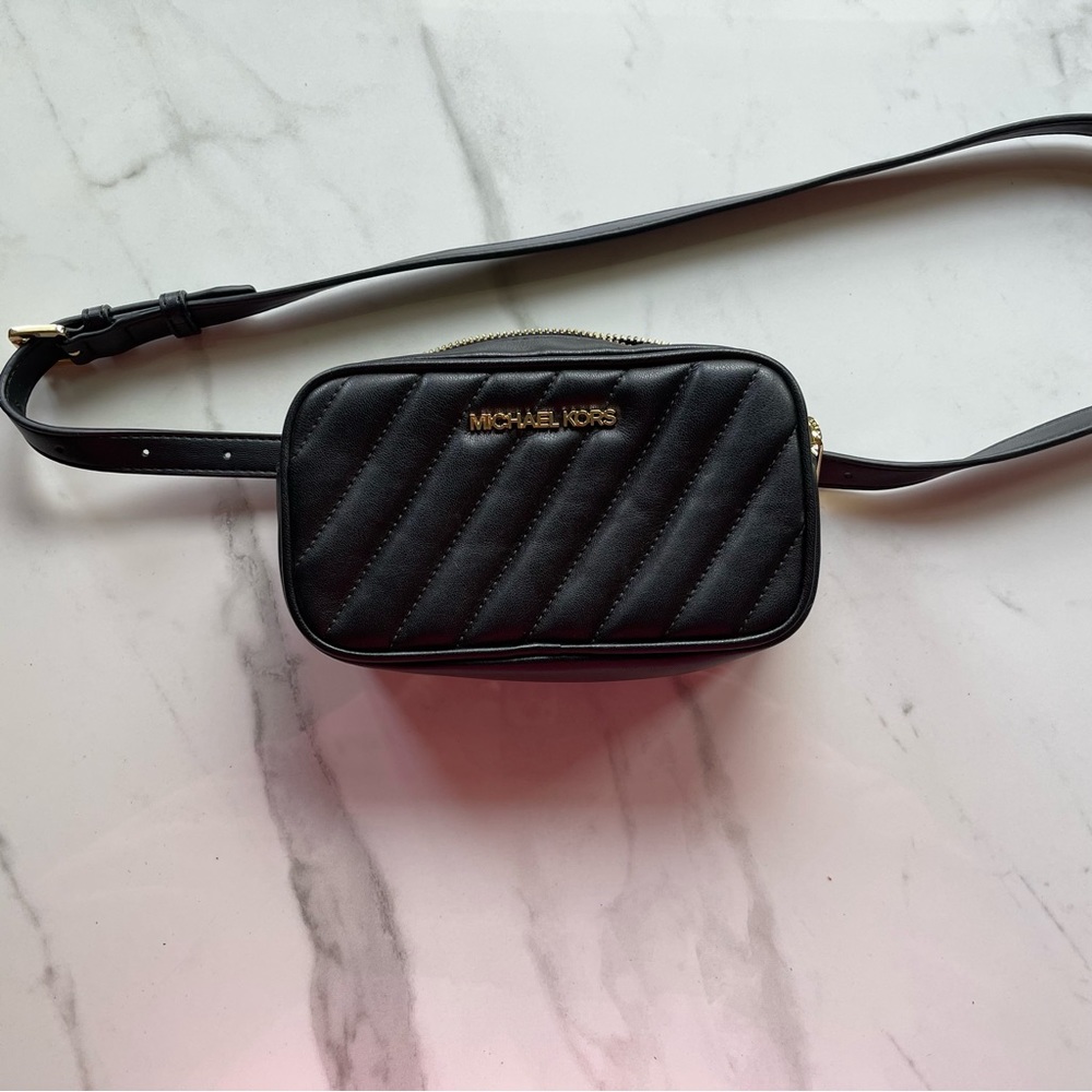 Michael Kors Bum Bag/Fanny Pack/Belt Bag, EUC